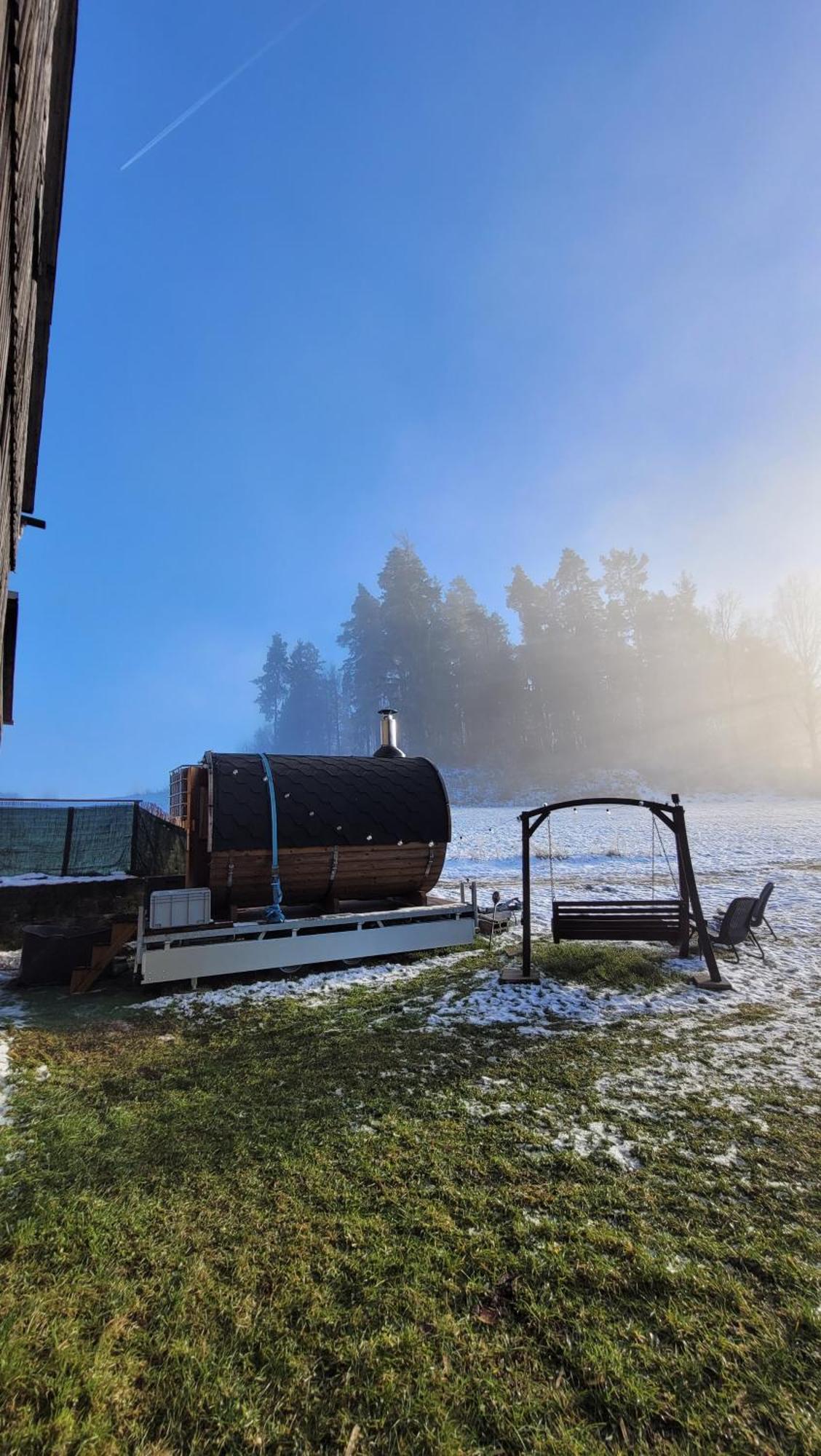 Ruhig Gelegene, Top Moderne Ferienwohnung - Hot Tub Und Sauna Gegen Aufpreis Neuhaus an Der Eger المظهر الخارجي الصورة